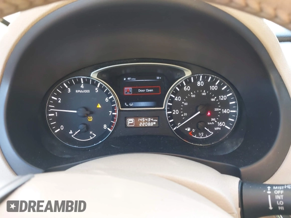 2014 Nissan Altima 2.5 with VIN 1N4AL3AP8EN369973, listed as a IAAI auction lot 40566240 with 145,434 mi miles. Bid and sale history available at carsss.com. Image 7.
