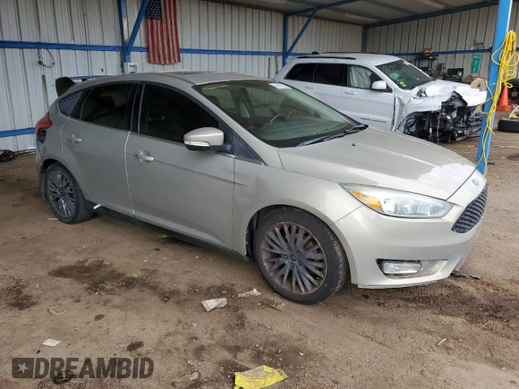 2015 Ford Focus Titanium с VIN 1FADP3N27FL210598, выставлен на аукционе Copart как лот 61410955 с пробегом 126 394 миль миль и Чистый • Clean title. История ставок и продаж доступна на DreamBid. Изображение 4.