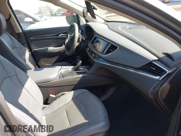2019 Buick Enclave Essence with VIN 5GAERBKW5KJ102479, listed as a IAAI auction lot 41961838 with 56,338 mi miles and . Bid and sale history available at carsss.com. Image 5.