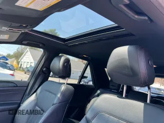 2017 Mercedes-Benz GLE 350 z VIN 4JGDA5HB3HA970802, wystawiony jako Copart lot #54207775 z przebiegiem 99 455 mil mil oraz Czysty tytuł • Clean title. Historia ofert i sprzedaży dostępna na DreamBid. Obrazek 9.