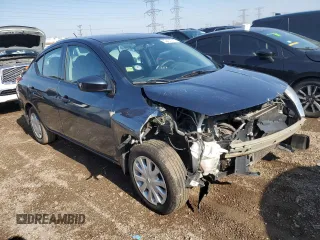 2016 Nissan Versa S z VIN 3N1CN7AP0GL913005, wystawiony jako Copart lot #52431875 z przebiegiem 125 491 mil mil oraz Szkody całkowita. Historia ofert i sprzedaży dostępna na DreamBid. Obrazek 4.