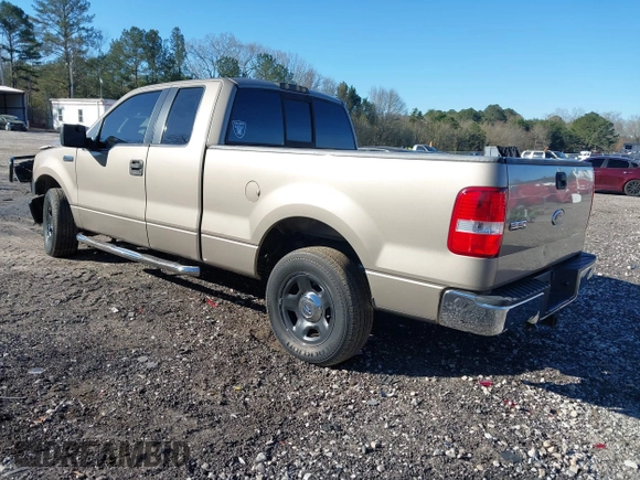 2005 Ford F-150 XLT with VIN 1FTPX12555NB05846, listed as a IAAI auction lot 41857253 with 226,219 mi miles. Bid and sale history available at carsss.com. Image 3.