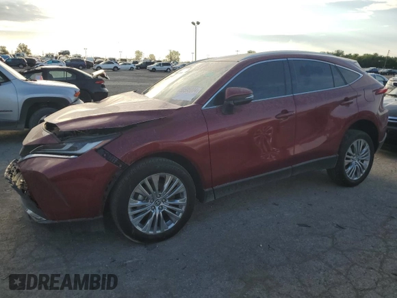 2024 Toyota Venza LE with VIN JTEAAAAH2RJ167572, listed as a Copart auction lot 68595804 with 12,195 mi miles and Salvage Title. Bid and sale history available at carsss.com. Image 1.