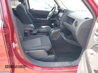 2016 Jeep Patriot Sport with VIN 1C4NJRBB3GD546283, listed as a IAAI auction lot 42599307 with 132,729 mi miles and . Bid and sale history available at DreamBid. Image 5.