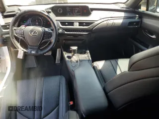 2019 Lexus UX 200 with VIN JTHY3JBH0K2019012, listed as a Copart auction lot 52217285 with 40,617 mi miles and Salvage title. Bid and sale history available at DreamBid. Image 8.