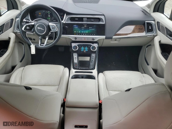 2019 Jaguar I-PACE HSE with VIN SADHD2S18K1F61494, listed as a Copart auction lot 61619414 with 33,524 mi miles and Salvage Title. Bid and sale history available at carsss.com. Image 8.