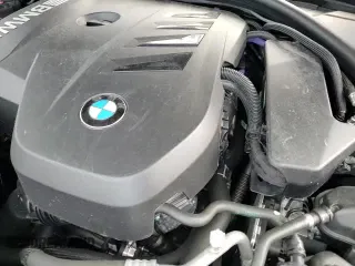2025 BMW 3 Series 330i с VIN 3MW69CW05S8F24629, выставлен на аукционе Copart как лот 71090915 с пробегом 9 323 миль миль и Списание • Salvage title. История ставок и продаж доступна на DreamBid. Изображение 13.