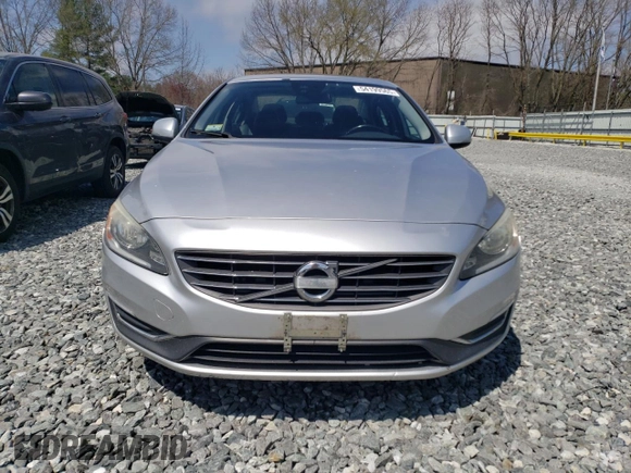 2014 Volvo S60 T5 z VIN YV1612FS1E1280860, wystawiony jako Copart lot #54199565 z przebiegiem 173 681 mil mil oraz Czysty tytuł • Clean title. Historia ofert i sprzedaży dostępna na DreamBid. Obrazek 5.