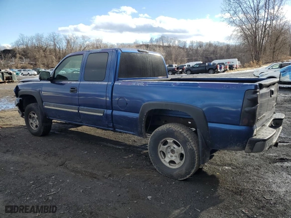 2004 Chevrolet Silverado 1500 Z71 with VIN 1GCEK19T84E102867, listed as a Copart auction lot 43846725 with 191,577 mi miles and Non Repairable. Bid and sale history available at carsss.com. Image 2.