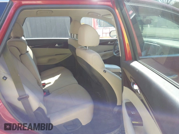 2018 Kia Sorento LX with VIN 5XYPGDA3XJG367865, listed as a IAAI auction lot 41904851 with 127,845 mi miles and . Bid and sale history available at carsss.com. Image 8.