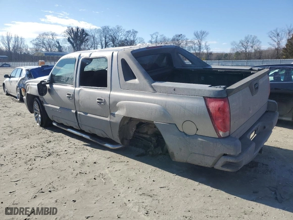2002 Chevrolet Avalanche with VIN 3GNEC13T22G110904, listed as a Copart auction lot 88650325 with 0 mi miles and Salvage Title. Bid and sale history available at carsss.com. Image 2.