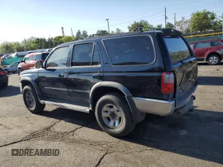 1997 Toyota 4Runner SR5 z VIN JT3HN86RXV0100711, wystawiony jako Copart lot #56483995 z przebiegiem 184 667 mil mil oraz Szkoda całkowita • Salvage title. Historia ofert i sprzedaży dostępna na DreamBid. Obrazek 2.