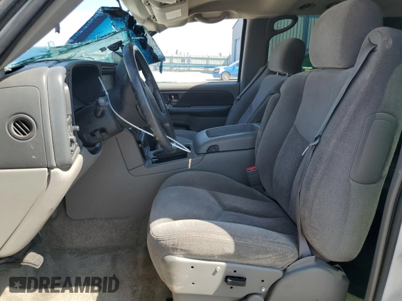 2003 Chevrolet Suburban LT with VIN 3GNEC16Z63G112415, listed as a Copart auction lot 64271614 with 348,302 mi miles and Salvage Title. Bid and sale history available at carsss.com. Image 7.