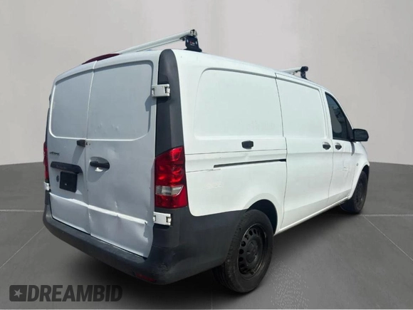2017 Mercedes-Benz Metris Cargo z VIN WD3PG2EAXH3283888, wystawiony jako Copart lot #66764295 z przebiegiem 82 230 mil mil oraz Czysty tytuł • Clean title. Historia ofert i sprzedaży dostępna na DreamBid. Obrazek 4.