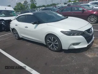 2017 Nissan Maxima SV z VIN 1N4AA6AP9HC450875, wystawiony jako IAAI lot #42392641 z przebiegiem 100 902 mil mil oraz . Historia ofert i sprzedaży dostępna na DreamBid. Obrazek 1.