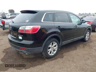 2011 Mazda CX-9 Touring z VIN JM3TB2CV2B0329979, wystawiony jako IAAI lot #42426160 z przebiegiem 171 585 mil mil oraz . Historia ofert i sprzedaży dostępna na DreamBid. Obrazek 4.