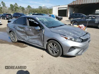 2023 Kia Forte LXS with VIN 3KPF24AD8PE622862, listed as a Copart auction lot 44233675 with 33,719 mi miles and Salvage Title. Bid and sale history available at carsss.com. Image 4.