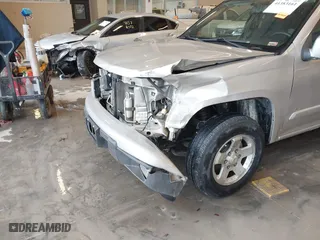 2009 Chevrolet Colorado LT w/1LT with VIN 1GCCS139X98101911, listed as a IAAI auction lot 41383161 with 101,085 mi miles. Bid and sale history available at carsss.com. Image 6.