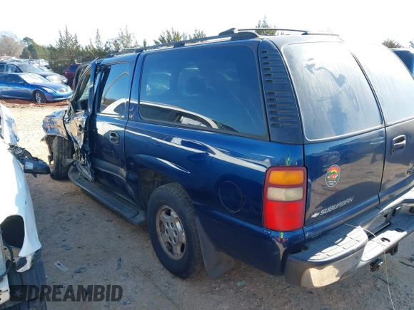 2002 Chevrolet Suburban LS with VIN 3GNEC16ZX2G275244, listed as a IAAI auction lot 41486081 with 1 mi miles. Bid and sale history available at carsss.com. Image 3.