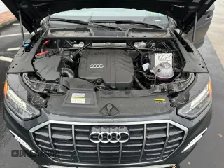 2021 Audi Q5 Premium with VIN WA1AAAFY3M2083416, listed as a Copart auction lot 37166413 with 5,451 mi miles. Bid and sale history available at carsss.com. Image 7.