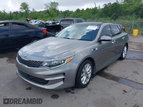 2018 Kia Optima EX with VIN 5XXGU4L36JG253629, listed as a IAAI auction lot 42079946 with 136,575 mi miles and . Bid and sale history available at carsss.com. Image 18.