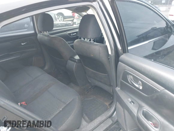 2016 Nissan Altima 2.5 S with VIN 1N4AL3AP6GN325652, listed as a IAAI auction lot 41661797 with 174,672 mi miles. Bid and sale history available at carsss.com. Image 8.