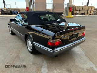 1995 Mercedes-Benz E Class with VIN WDBEA66EXSC281846, listed as a Copart auction lot 50452635 with 83,149 mi miles and Clean Title. Bid and sale history available at carsss.com. Image 15.