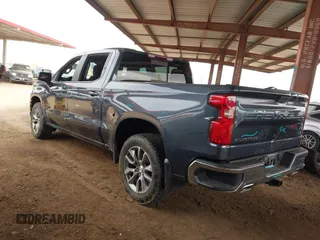 2021 Chevrolet Silverado 1500 LT with VIN 1GCUYDET1MZ296250, listed as a IAAI auction lot 41865934 with 69,413 mi miles. Bid and sale history available at carsss.com. Image 3.