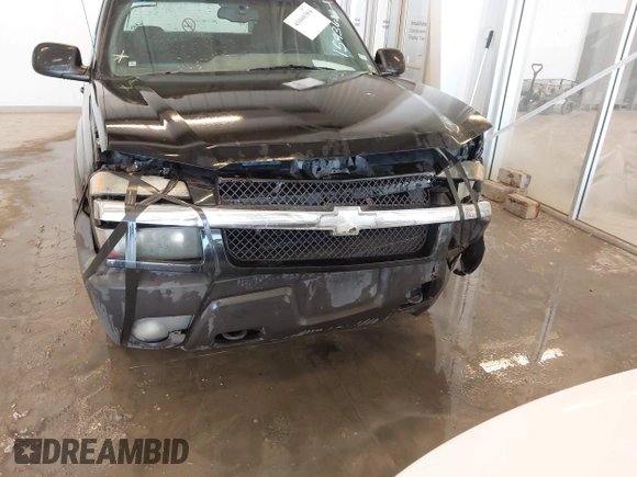 2004 Chevrolet Avalanche Z71 with VIN 3GNEK12T84G159368, listed as a IAAI auction lot 41660304 with 1 mi miles. Bid and sale history available at carsss.com. Image 6.
