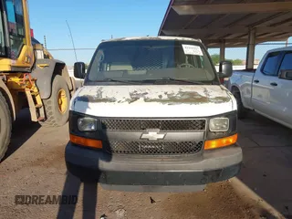 2011 Chevrolet Express Cargo z VIN 1GCWGFCG6B1120481, wystawiony jako IAAI lot #42218197 z przebiegiem 204 375 mil mil oraz . Historia ofert i sprzedaży dostępna na DreamBid. Obrazek 6.