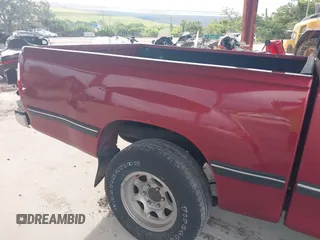 1997 Toyota T100 DX z VIN JT4TN12D4V0029402, wystawiony jako IAAI lot #42397862 z przebiegiem 279 151 mil mil oraz . Historia ofert i sprzedaży dostępna na DreamBid. Obrazek 6.