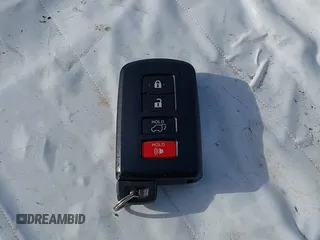 2017 Toyota RAV4 SE z VIN JTMJFREV7HJ709543, wystawiony jako IAAI lot #41355727 z przebiegiem 54 585 mil mil oraz . Historia ofert i sprzedaży dostępna na DreamBid. Obrazek 11.