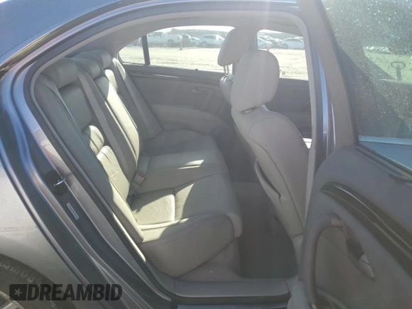 2011 Acura RL Technology with VIN JH4KB2F61BC000440, listed as a Copart auction lot 88256885 with 123,276 mi miles and Salvage Title. Bid and sale history available at DreamBid. Image 10.