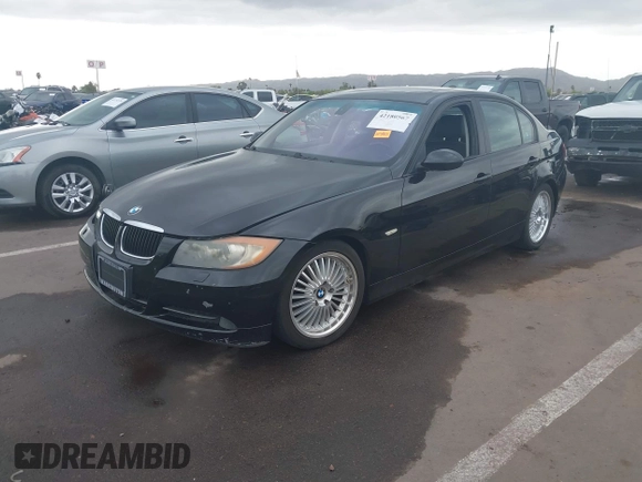 2008 BMW 3 Series 328i with VIN WBAVC53588F009312, listed as a IAAI auction lot 42180567 with 87,939 mi miles and . Bid and sale history available at DreamBid. Image 18.