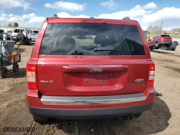2016 Jeep Patriot Latitude with VIN 1C4NJRFB4GD681282, listed as a Copart auction lot 51391605 with 59,846 mi miles and Salvage Title. Bid and sale history available at carsss.com. Image 6.