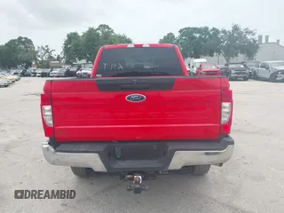 2022 Ford F-250 XL с VIN 1FT7W2B67NEF98026, выставлен на аукционе IAAI как лот 42449105 с пробегом Не указан миль и . История ставок и продаж доступна на DreamBid. Изображение 16.