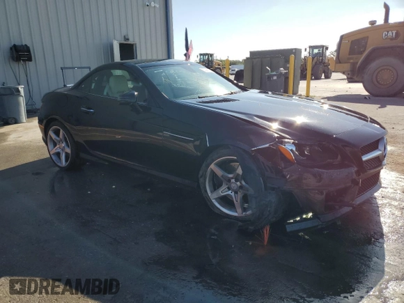 2016 Mercedes-Benz SLK 300 with VIN WDDPK3JA2GF116010, listed as a Copart auction lot 53299315 with 50,295 mi miles and Salvage Title. Bid and sale history available at DreamBid. Image 4.