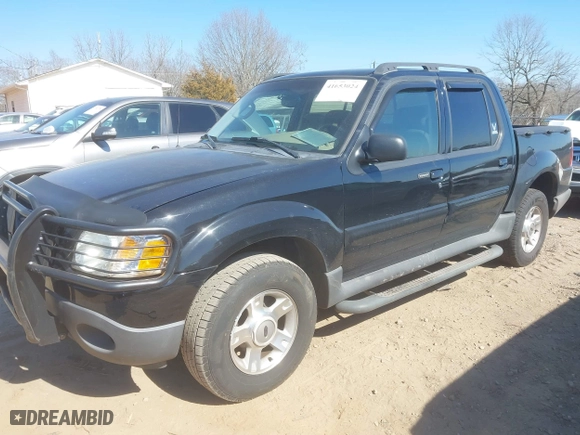 2004 Ford Explorer Sport Trac XLS with VIN 1FMZU67K64UC40055, listed as a IAAI auction lot 41653024 with 197,217 mi miles. Bid and sale history available at carsss.com. Image 17.