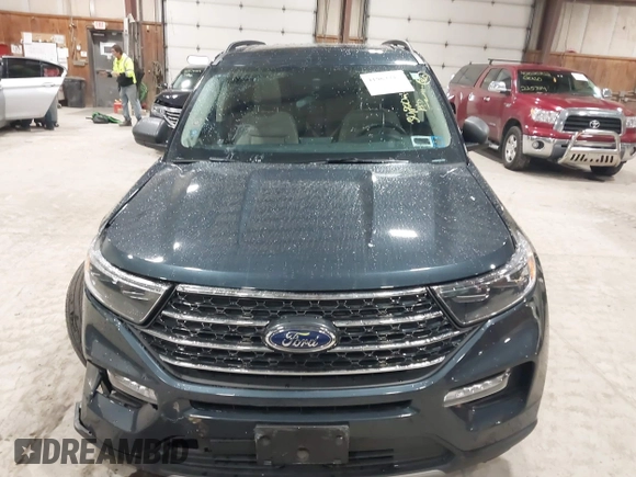 2023 Ford Explorer XLT with VIN 1FMSK8DH6PGB09481, listed as a IAAI auction lot 41962215 with 30,720 mi miles and . Bid and sale history available at carsss.com. Image 12.