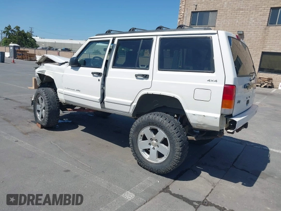 1998 Jeep Cherokee Sport with VIN 1J4FJ68S4WL227094, listed as a IAAI auction lot 42361950 with Not provided miles and . Bid and sale history available at DreamBid. Image 3.