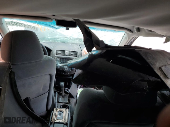 2006 Honda Accord LX SE z VIN 1HGCM56396A020395, wystawiony jako Copart lot #57247205 z przebiegiem Nie podano mil oraz Szkoda całkowita • Salvage title. Historia ofert i sprzedaży dostępna na DreamBid. Obrazek 8.