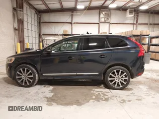 2016 Volvo XC60 T5 Drive-E Premier с VIN YV440MDK4G2853615, выставлен на аукционе IAAI как лот 41642524 с пробегом 173 852 миль миль и . История ставок и продаж доступна на DreamBid. Изображение 14.