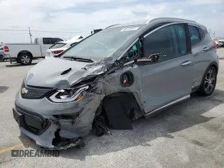 2020 Chevrolet Bolt EV Premier z VIN 1G1FZ6S09L4115234, wystawiony jako Copart lot #56539885 z przebiegiem 70 094 mil mil oraz Szkoda całkowita • Salvage title. Historia ofert i sprzedaży dostępna na DreamBid. Obrazek 1.