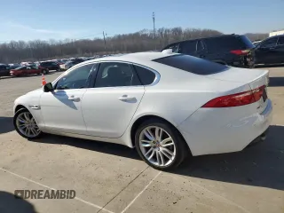 2018 Jaguar XF 30t Prestige with VIN SAJBK4GX4JCY73331, listed as a Copart auction lot 43069184 with 17,046 mi miles. Bid and sale history available at carsss.com. Image 2.