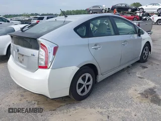 2013 Toyota Prius One with VIN JTDKN3DU5D0352800, listed as a IAAI auction lot 42102084 with 341,876 mi miles. Bid and sale history available at carsss.com. Image 4.