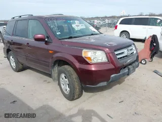 2008 Honda Pilot VP with VIN 5FNYF28298B024958, listed as a IAAI auction lot 41795162 with 196,394 mi miles. Bid and sale history available at carsss.com. Image 1.