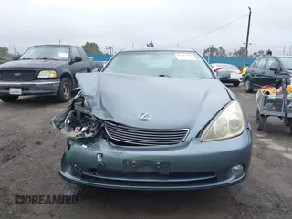 2005 Lexus ES 330 with VIN JTHBA30G055137002, listed as a IAAI auction lot 41547124 with 145,049 mi miles. Bid and sale history available at carsss.com. Image 12.