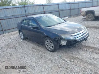 2011 Ford Fusion SE with VIN 3FAHP0HA9BR153707, listed as a IAAI auction lot 42021363 with 171,157 mi miles. Bid and sale history available at carsss.com. Image 1.