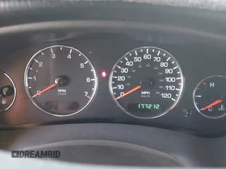 2002 Chrysler Concorde LX z VIN 2C3HD46R22H272931, wystawiony jako IAAI lot #42263564 z przebiegiem 177 212 mil mil oraz . Historia ofert i sprzedaży dostępna na DreamBid. Obrazek 7.