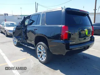 2016 Chevrolet Tahoe LT z VIN 1GNSCBKC7GR311313, wystawiony jako IAAI lot #42303467 z przebiegiem 90 889 mil mil oraz . Historia ofert i sprzedaży dostępna na DreamBid. Obrazek 3.
